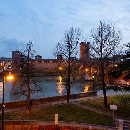 Bed and Breakfast 3 Amici al Castello Verona Esterno foto